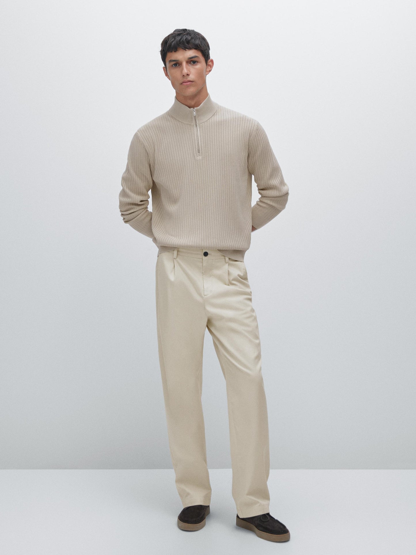 Knitted Jumper with Mock Neck - Beige