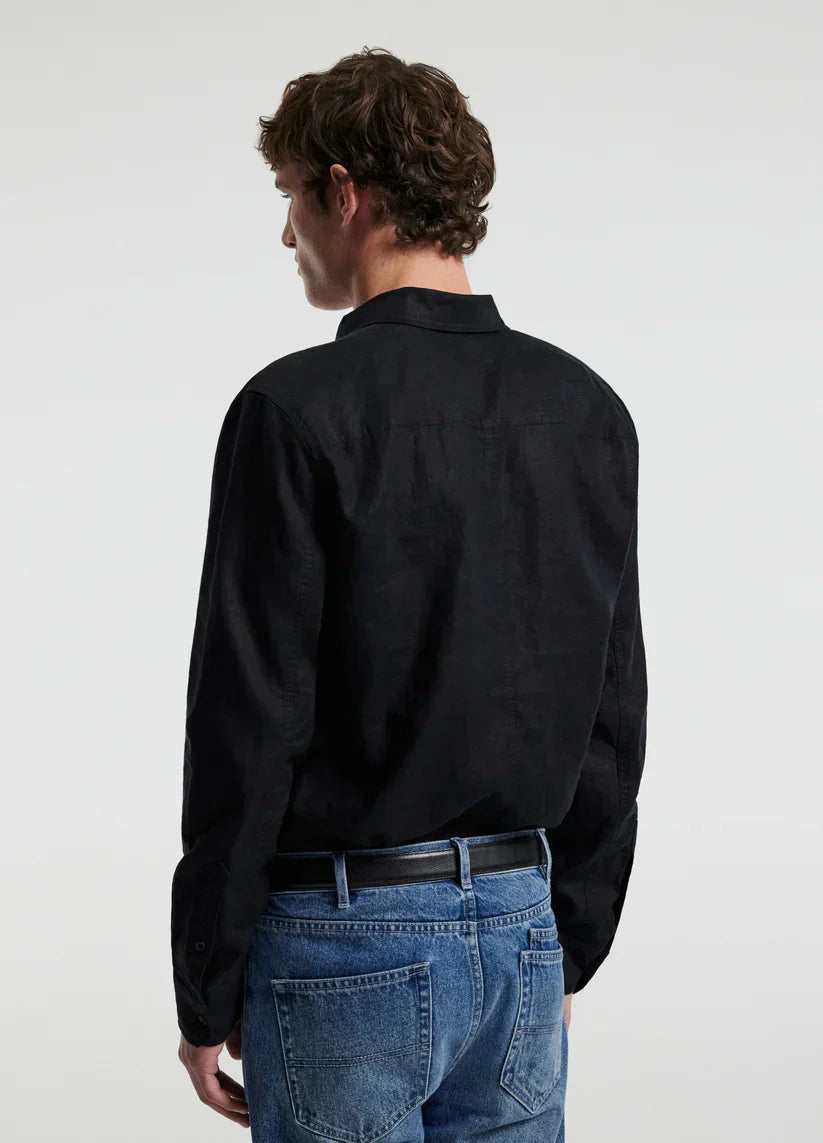 Classic Linen Shirt with Front Pocket