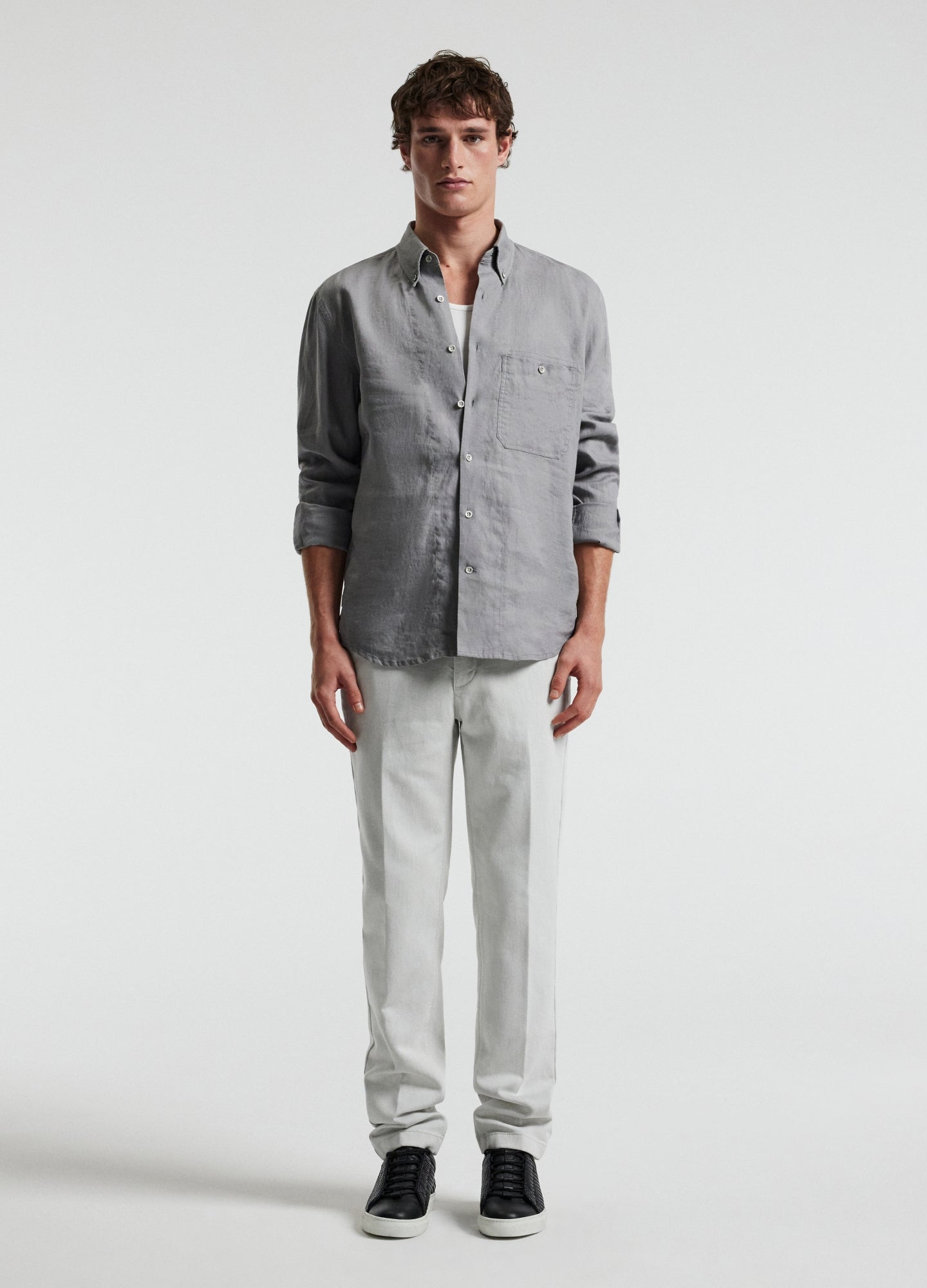 Classic Linen Shirt with Front Pocket