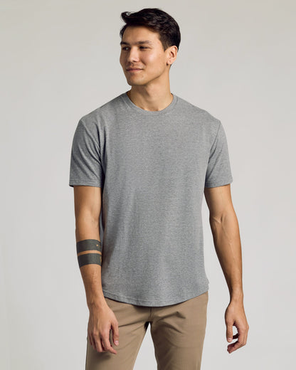 Set of 6 Round Neck T-Shirts with Curved Hem