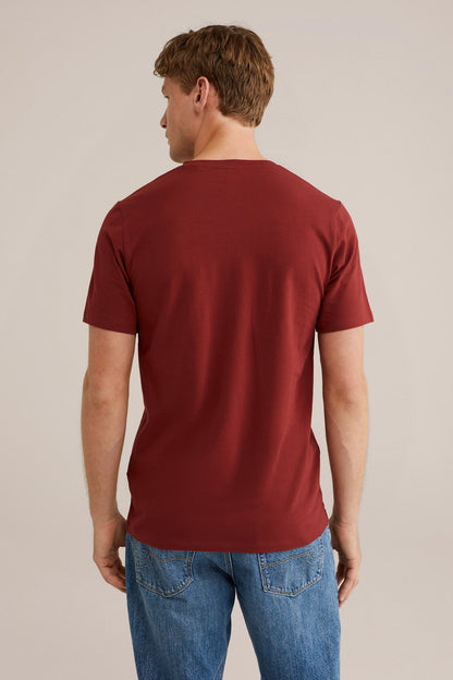 Regular Fit Basic T-Shirt with V-Neck - Red