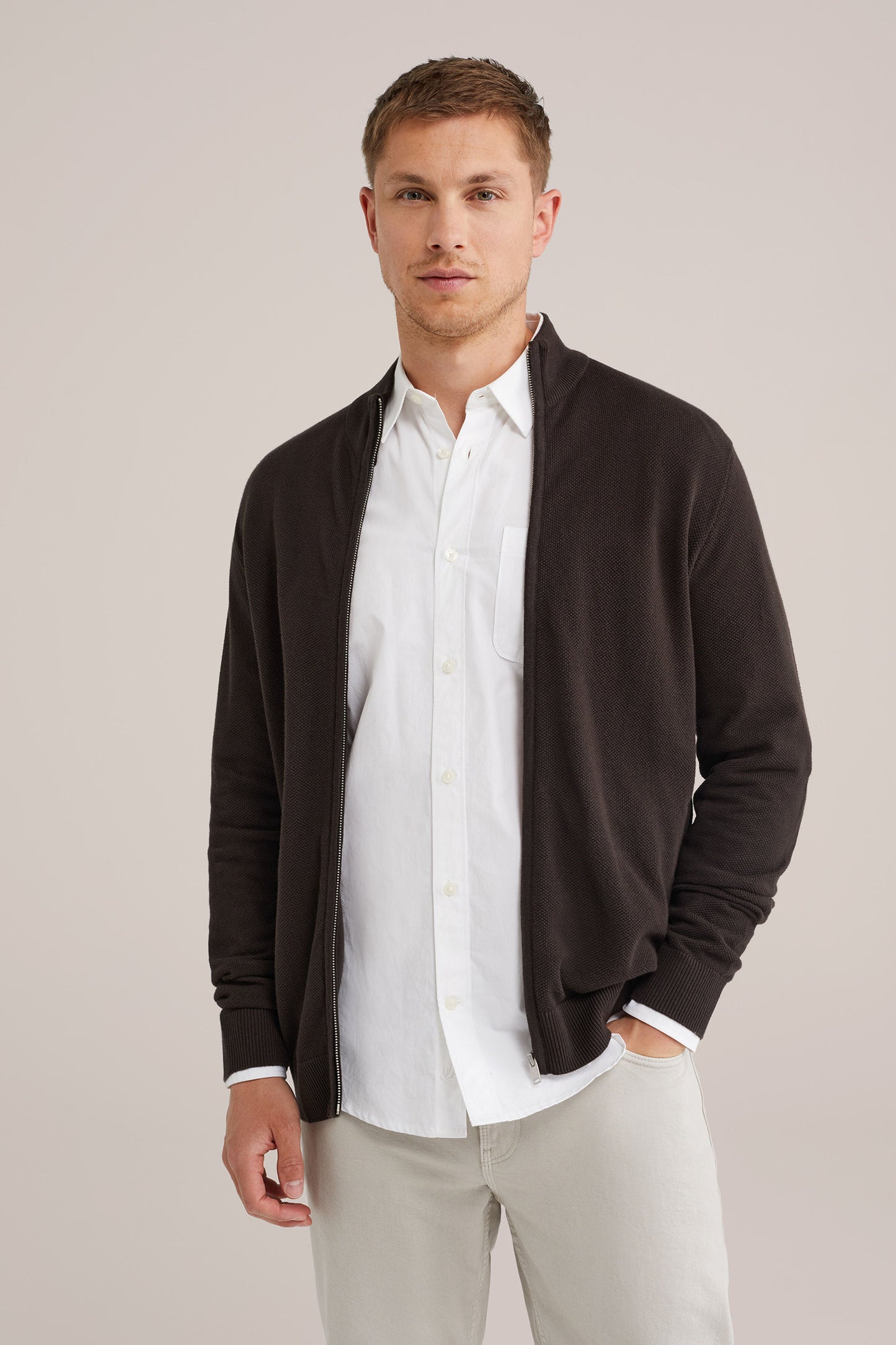 Fine Knit Sweater with Regular Fit - Brown