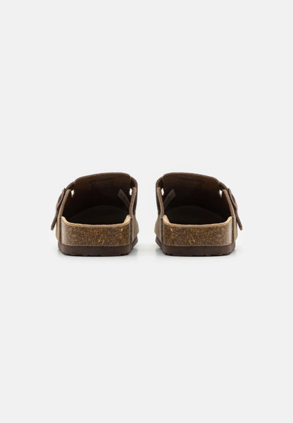 Men's Suede Sandals - Brown