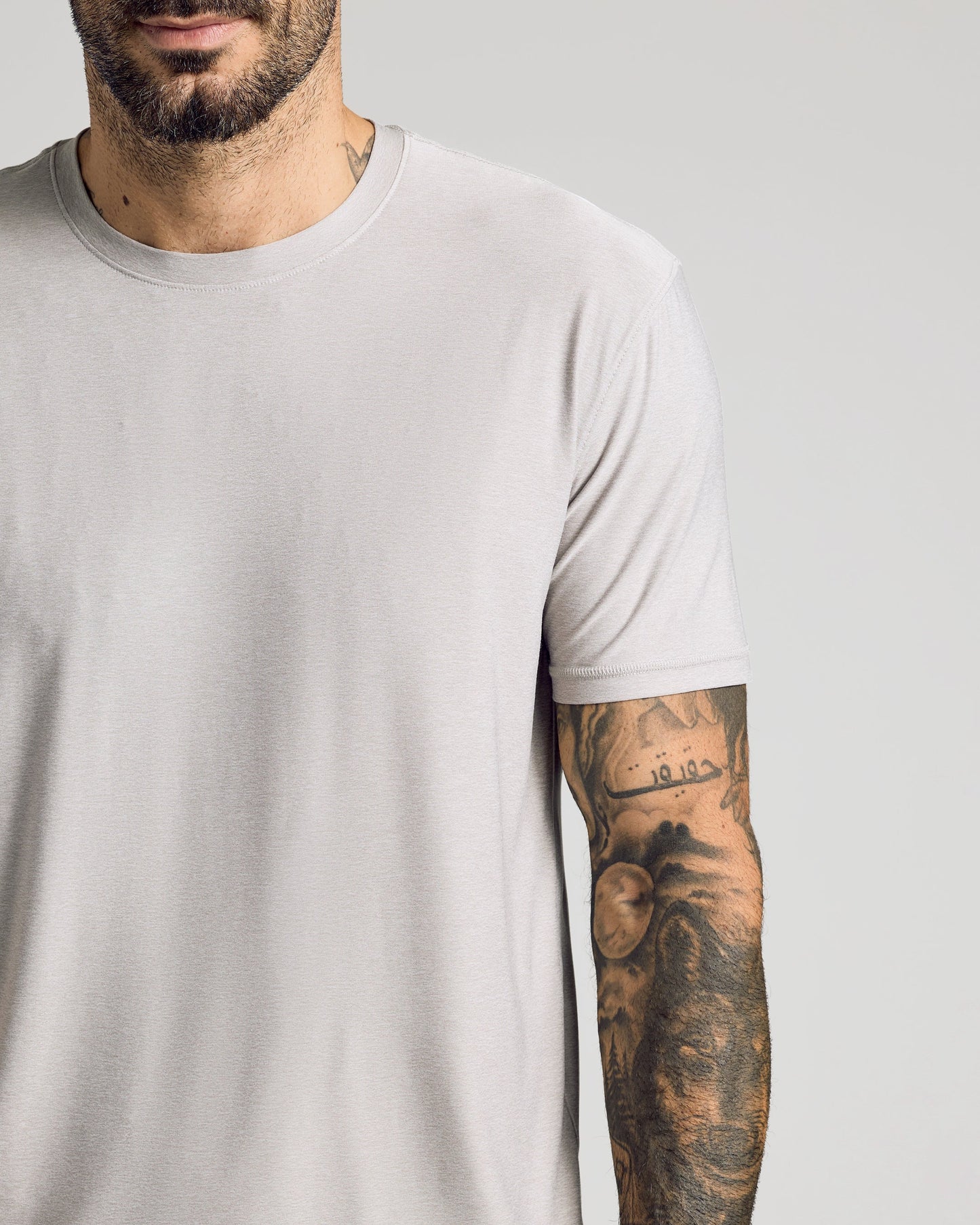 Classic Round Neck T-Shirt - Grey