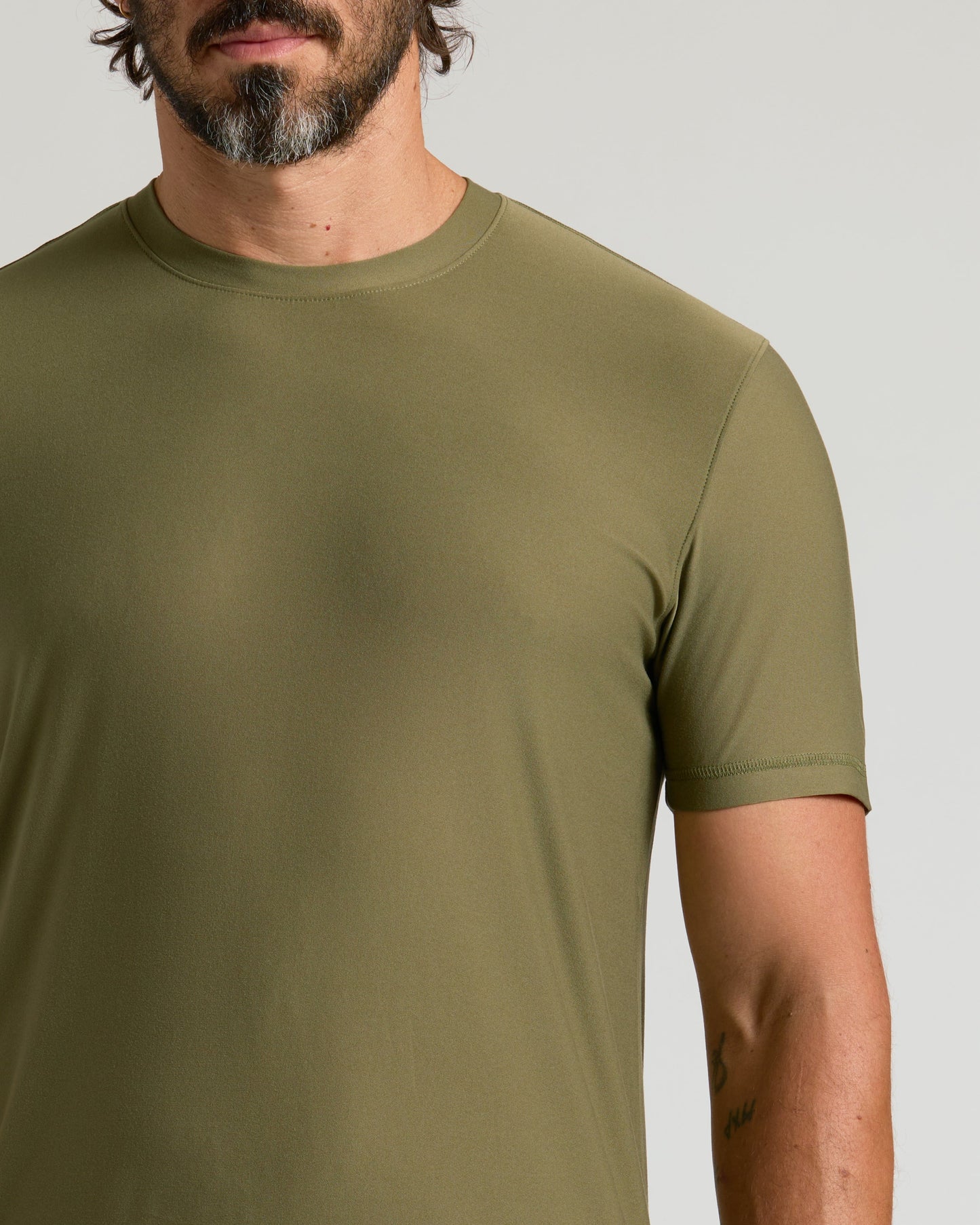 Classic Round Neck T-Shirt - Military Green