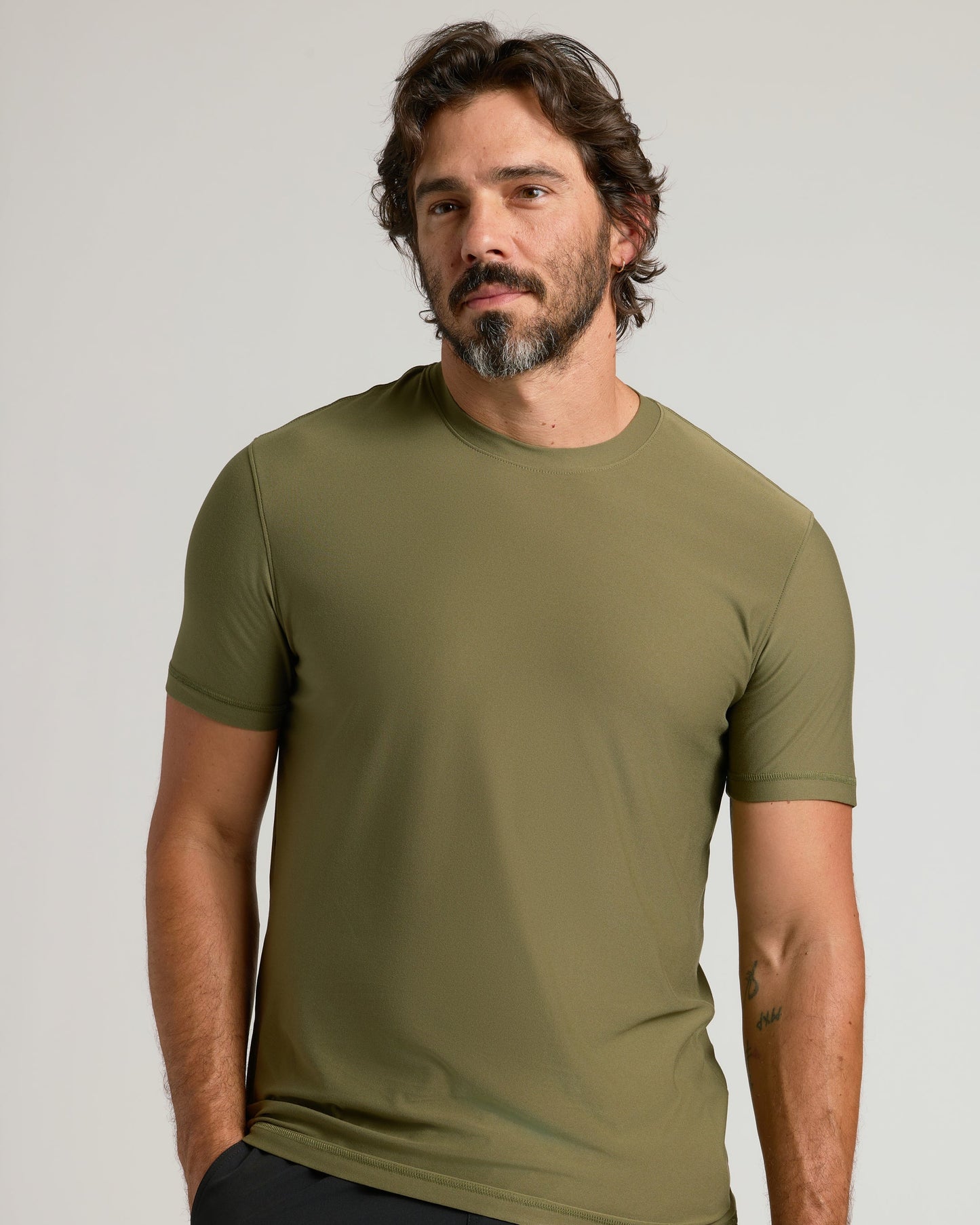 Classic Round Neck T-Shirt - Military Green