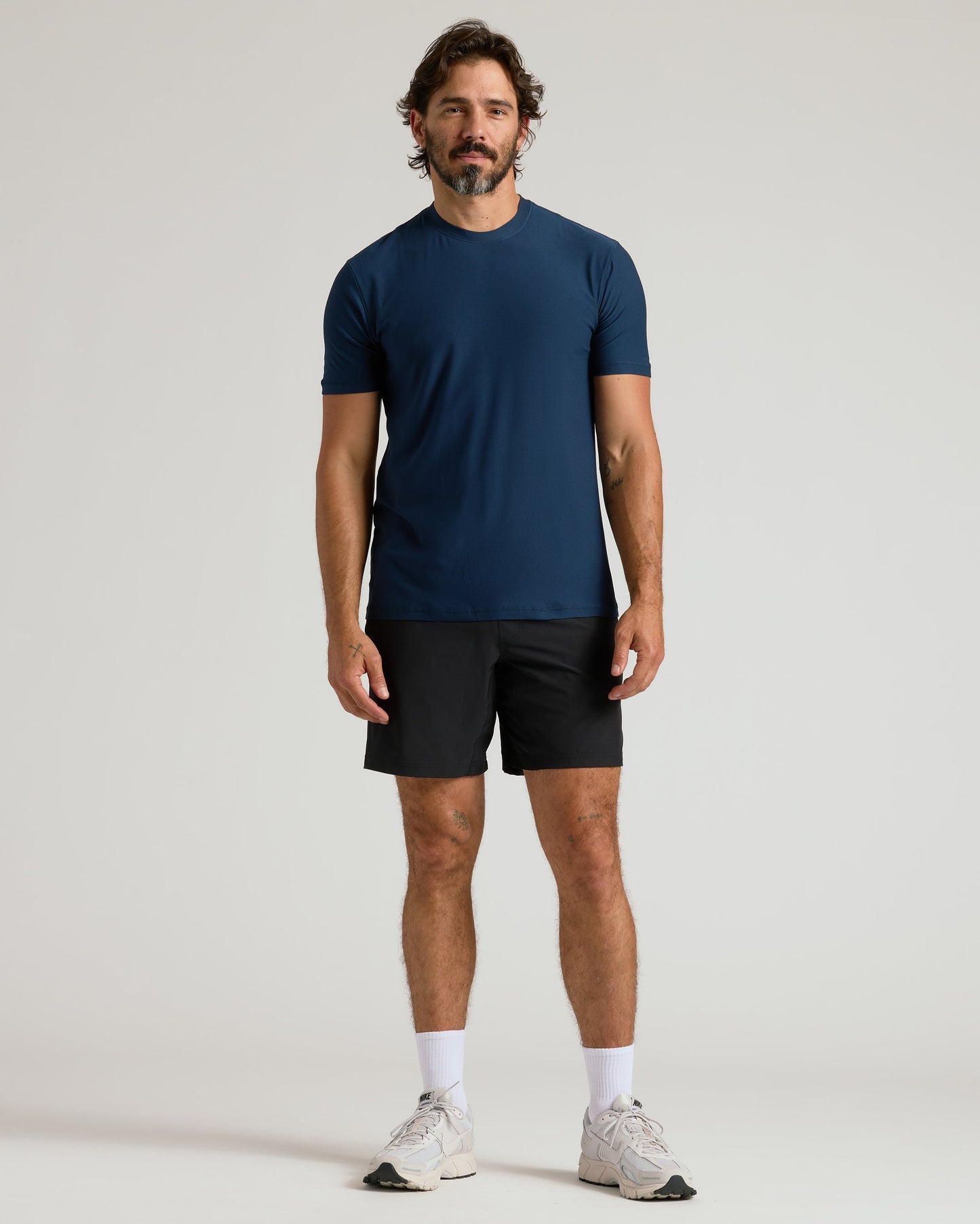 Classic Round Neck T-Shirt - Navy Blue