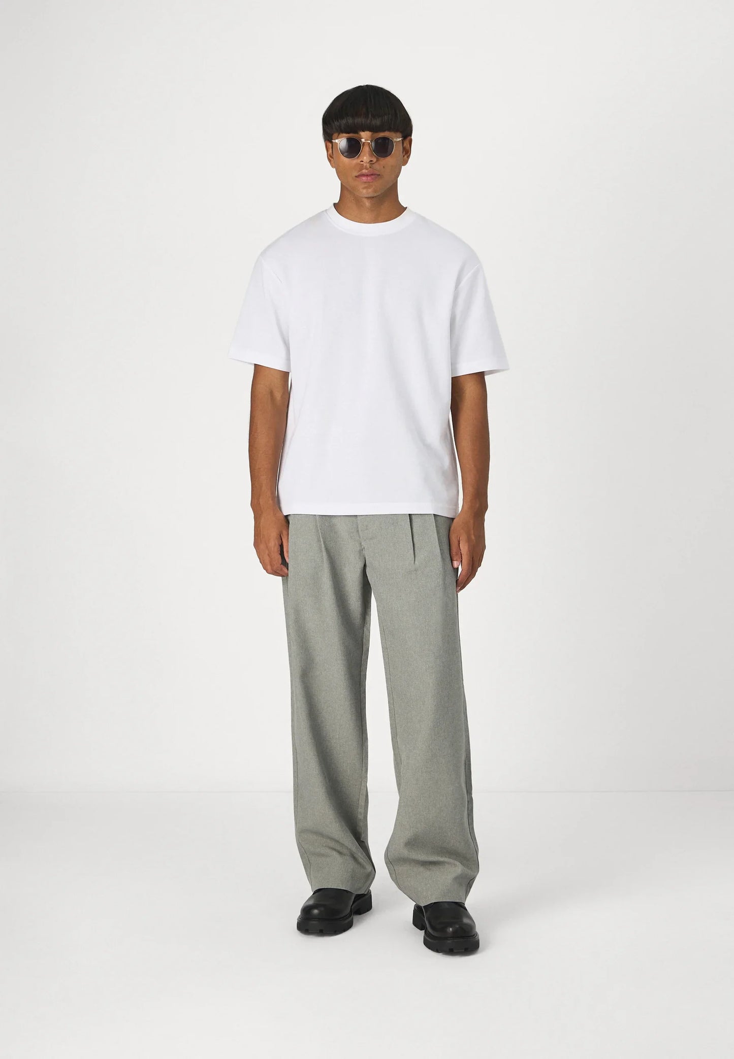 Men's Premium Fit Tailored Trousers - Grey