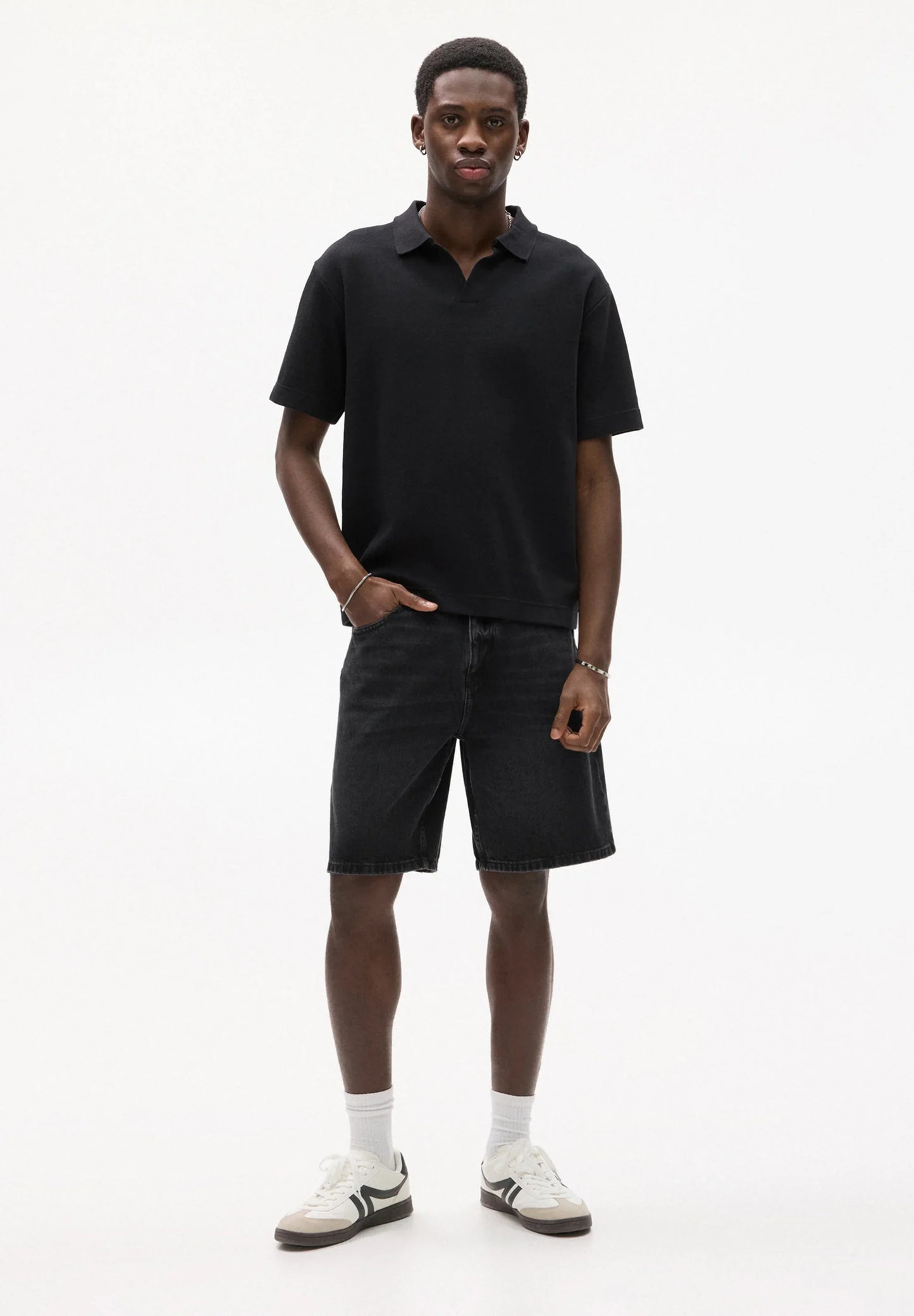 Straight Cut Denim Shorts - Black