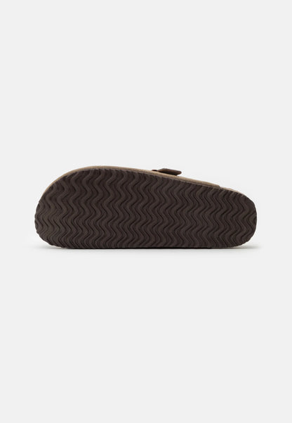 Men's Suede Sandals - Brown