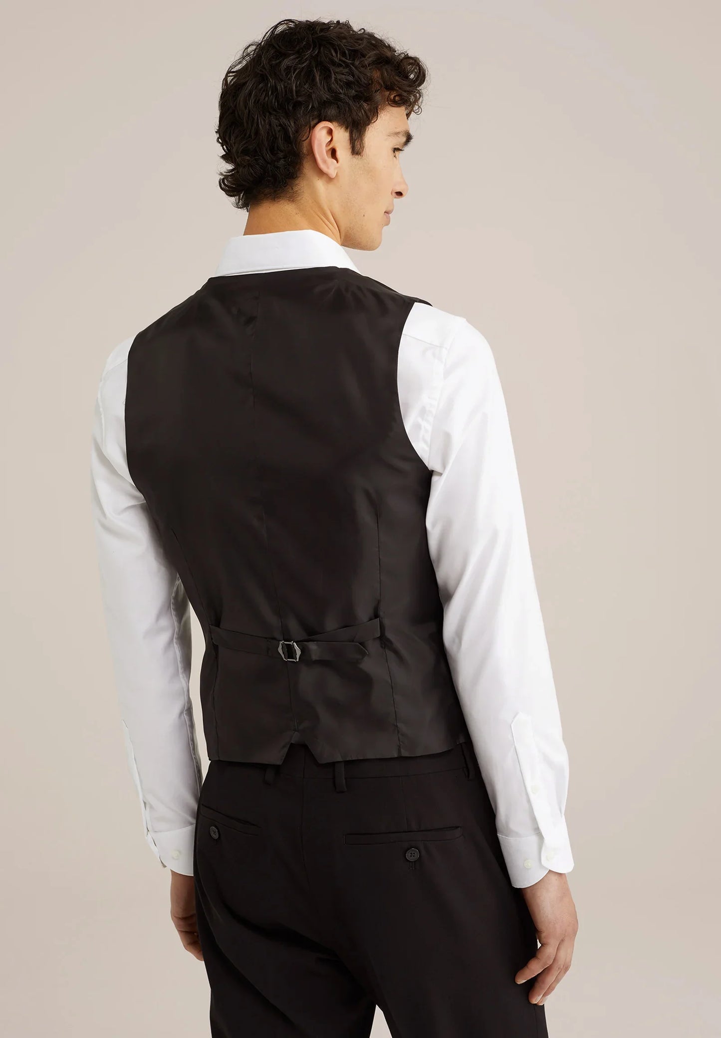 Men's Regular Fit Tailored Waistcoat - Black
